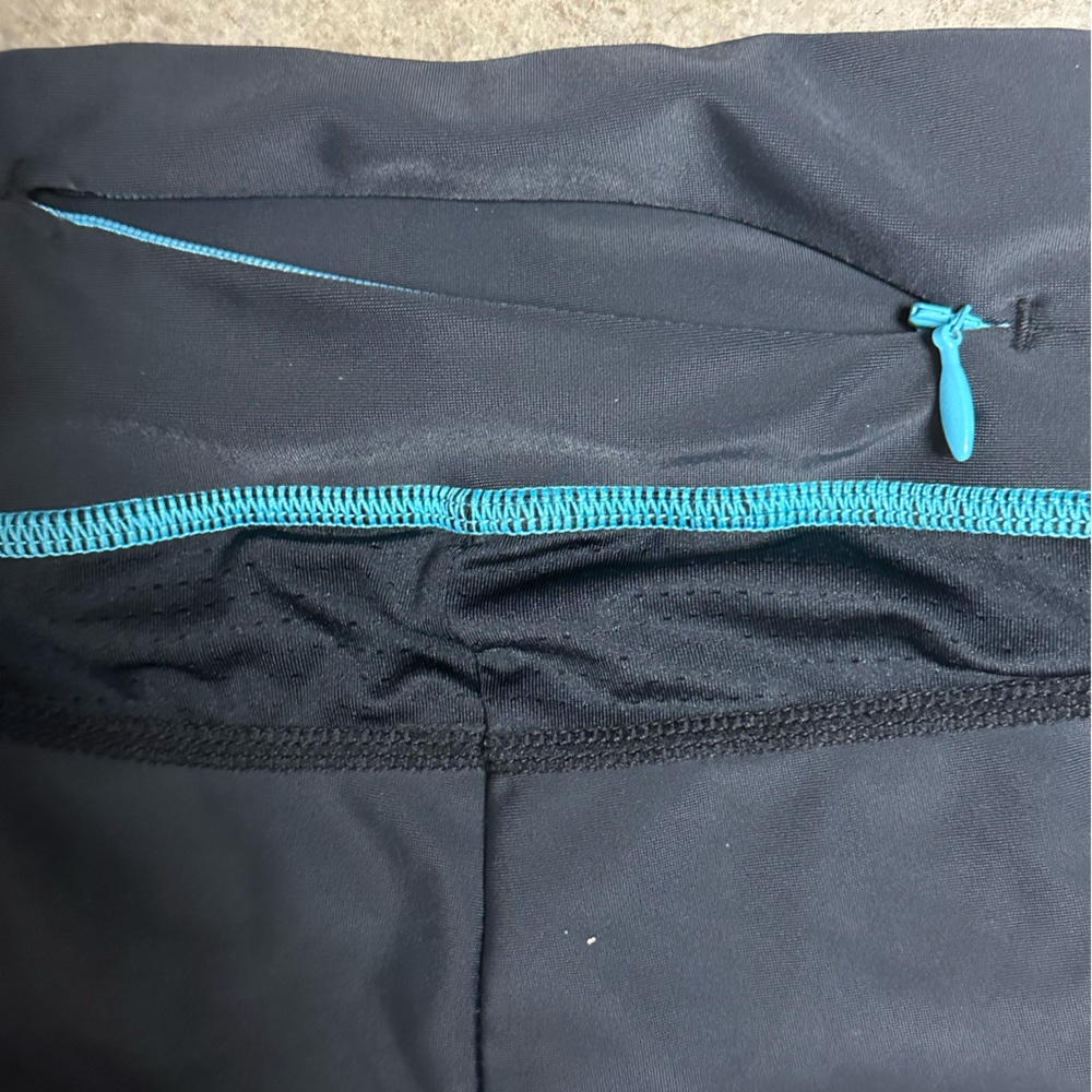 ALL $5 ITEMS 3/$10!!! NWOT Trayl cycling pants. Fully padded. - Picture 5 of 7